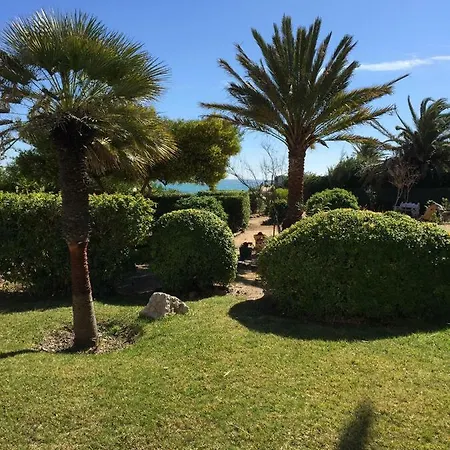 Pe Na Areia, Clube Nautilus, Porches Semesterbostad