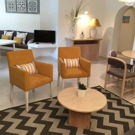 Vakantiehuis Pe Na Areia, Clube Nautilus, Porches Armação de Pêra